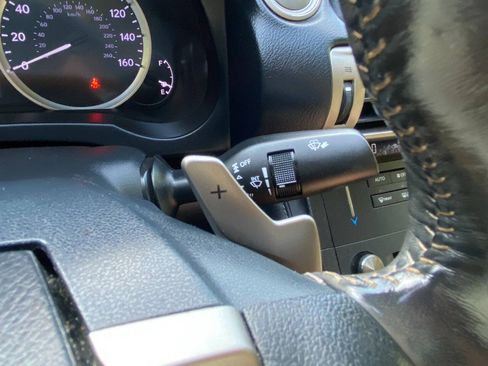 Used 2016 Lexus IS 200t RWD image 23