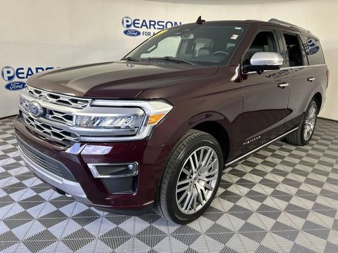 Used 2023 Ford Expedition Platinum AWD/4WD image 1