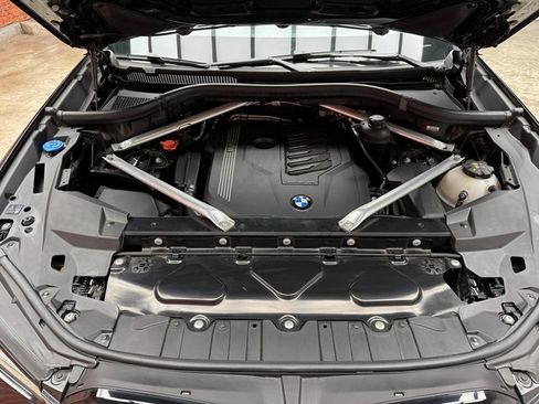 Certified 2023 BMW X6 xDrive40i w/ Executive Package image 27