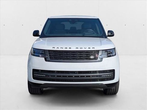 New 2025 Land Rover Range Rover SE image 6