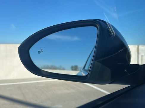 Used 2025 Volkswagen Jetta Sport image 18