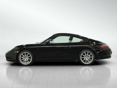 Used 2002 Porsche 911 Carrera RWD image 2