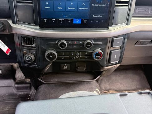 Used 2025 Ford F150 XL AWD/4WD image 7