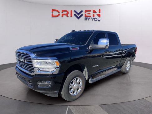Used 2024 RAM 2500 Laramie image 2