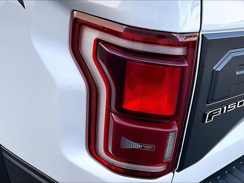 Used 2017 Ford F150 Raptor w/ Equipment Group 802A Luxury image 29