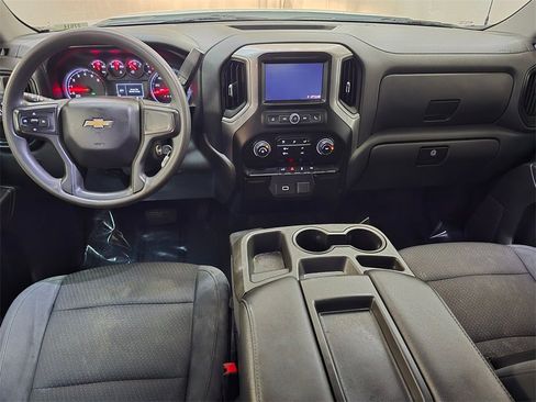 Used 2019 Chevrolet Silverado 1500 Custom w/ Custom Value Package image 18