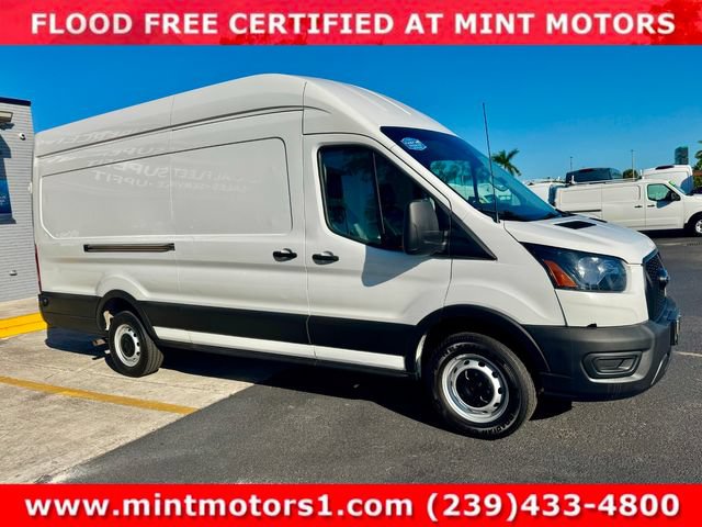 Used 2024 Ford Transit 250 148 High Roof Extended RWD image 8