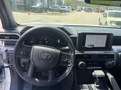 New 2026 Toyota Tacoma SR5 RWD image 9
