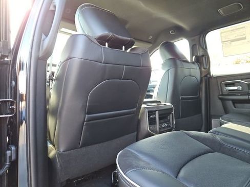 New 2026 RAM 2500 Laramie AWD/4WD image 18