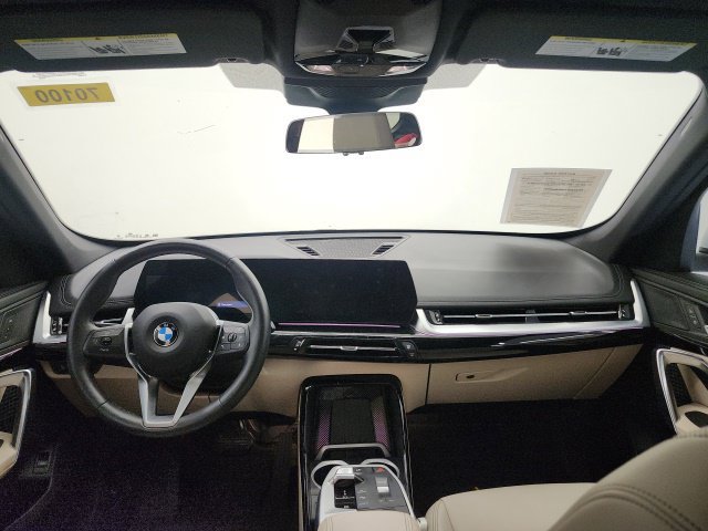 Used 2025 BMW X1 xDrive28i w/ Convenience Package AWD/4WD image 16