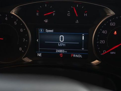 Used 2023 Chevrolet Equinox LT w/ Driver Convenience Package FWD image 22
