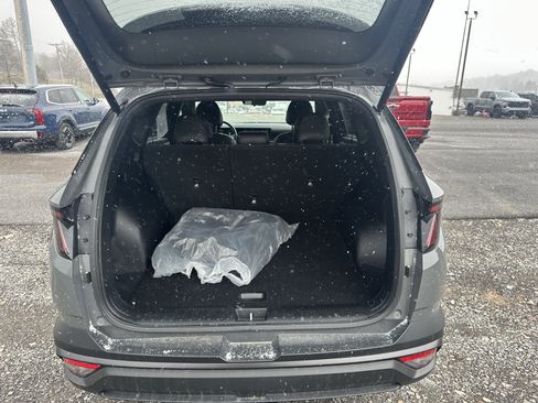 Used 2025 Hyundai Tucson XRT image 2