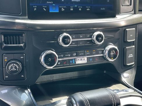 Used 2022 Ford F150 Lariat w/ Equipment Group 502A High AWD/4WD image 35