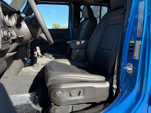 New 2025 Jeep Wrangler Unlimited Rubicon w/ Steel Bumper Group image 2