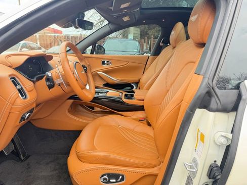 Used 2021 Aston Martin DBX Sport Utility 4D image 10