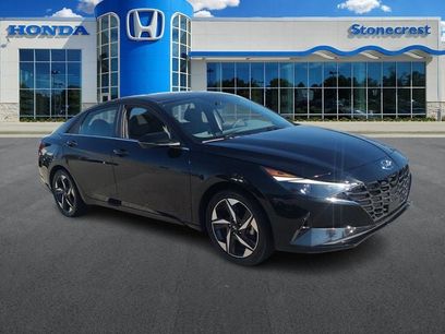 Used 2021 Hyundai Elantra SEL w/ Convenience + Premium Package