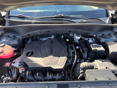 Used 2022 Hyundai Santa Fe SE image 12