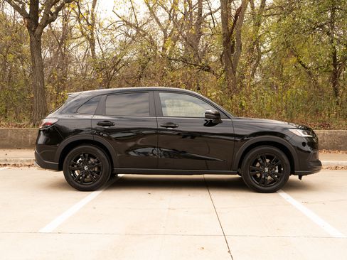 Certified 2026 Honda HR-V Sport image 10