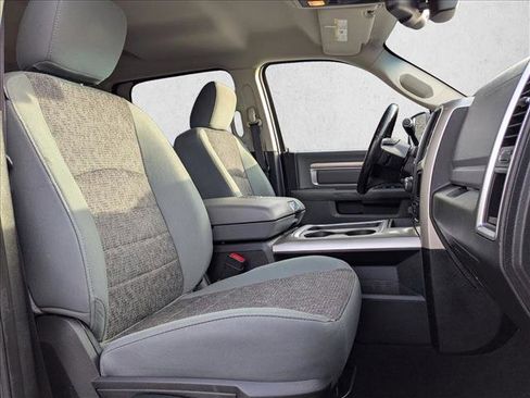 Used 2016 RAM 3500 Big Horn image 21