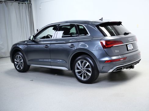 Used 2023 Audi Q5 2.0T Premium Plus w/ Premium Plus Package AWD/4WD image 11