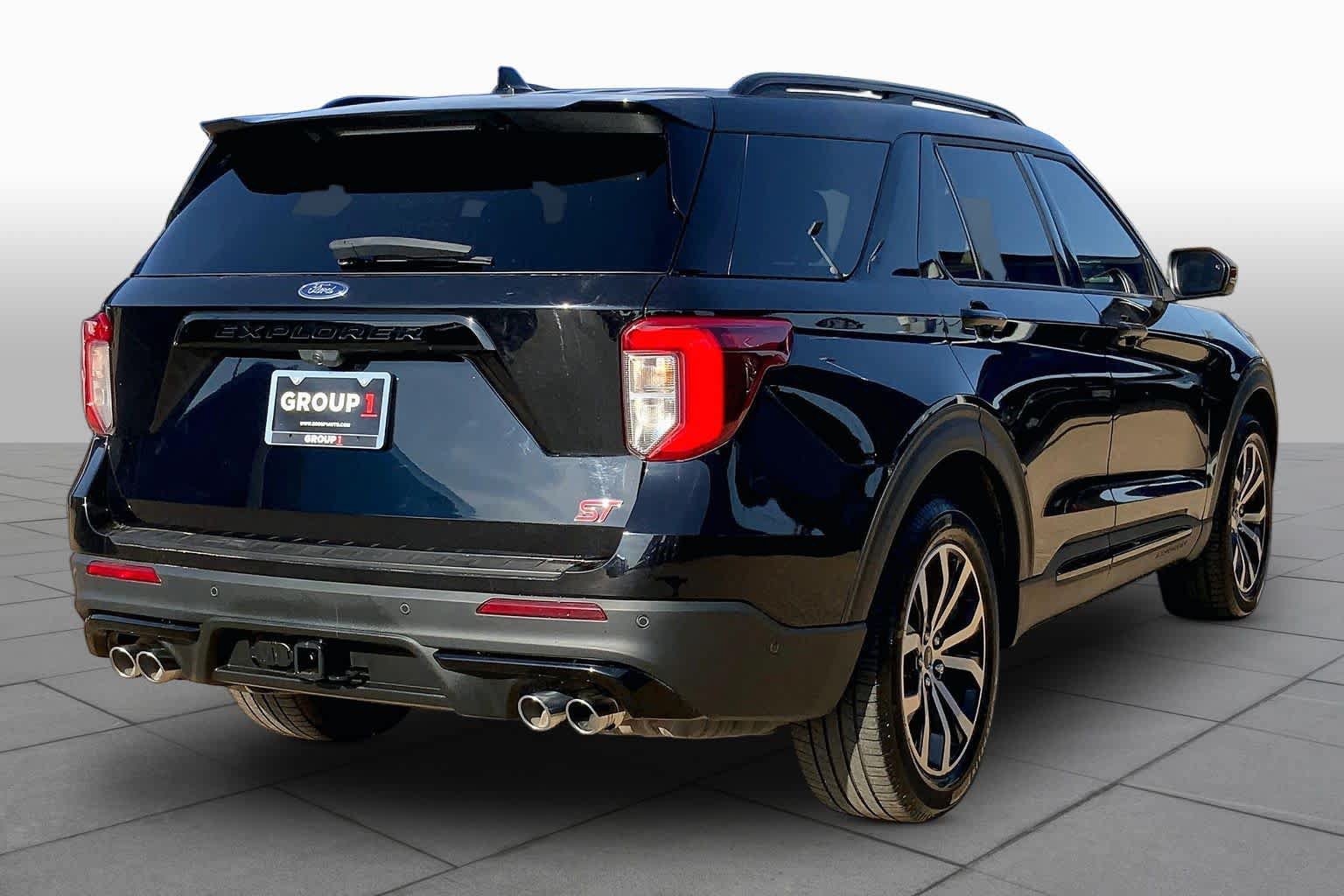 Used 2020 Ford Explorer ST w/ Premium Technology Package AWD/4WD image 9