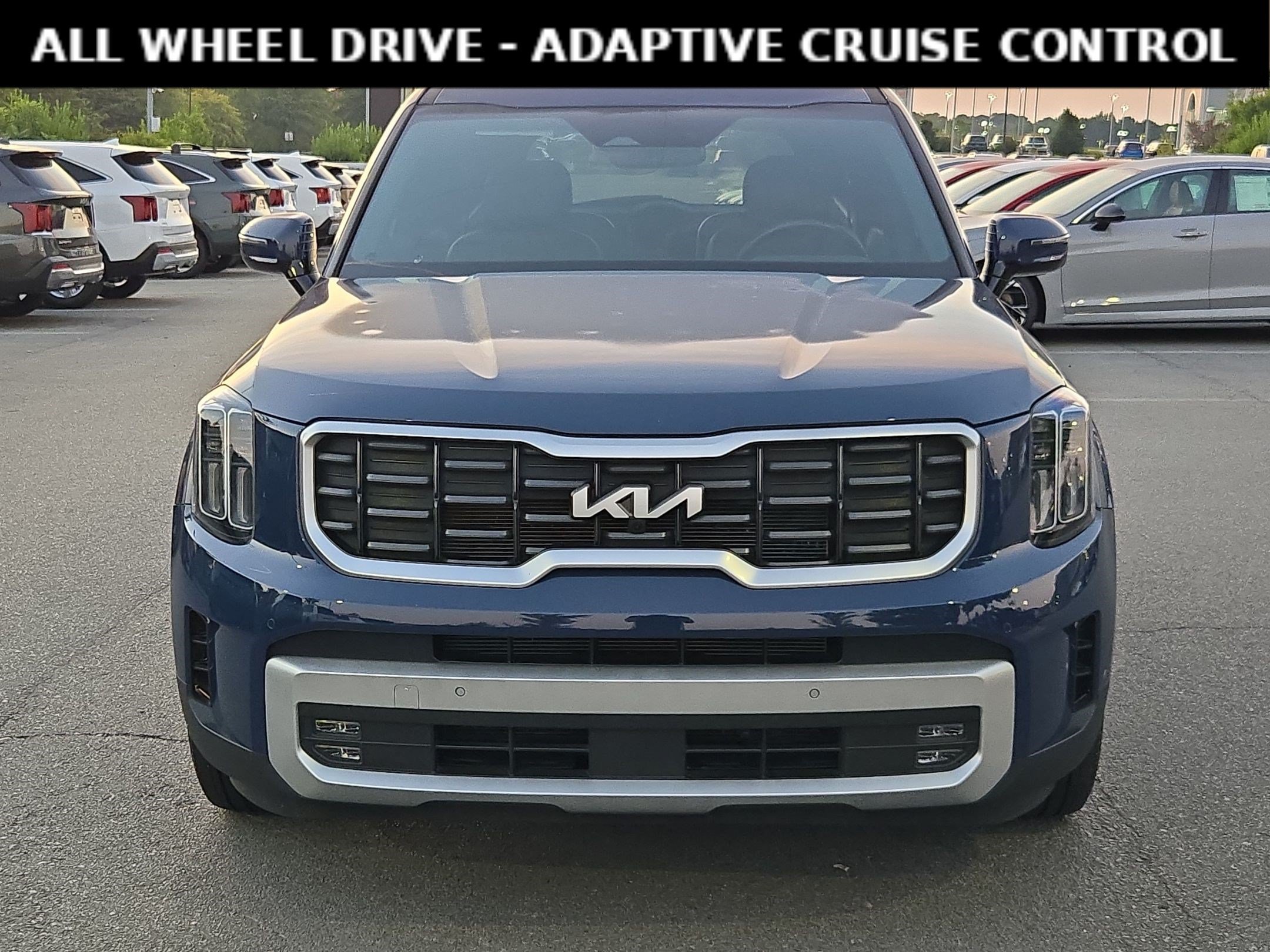 Used 2024 Kia Telluride SX AWD/4WD image 2