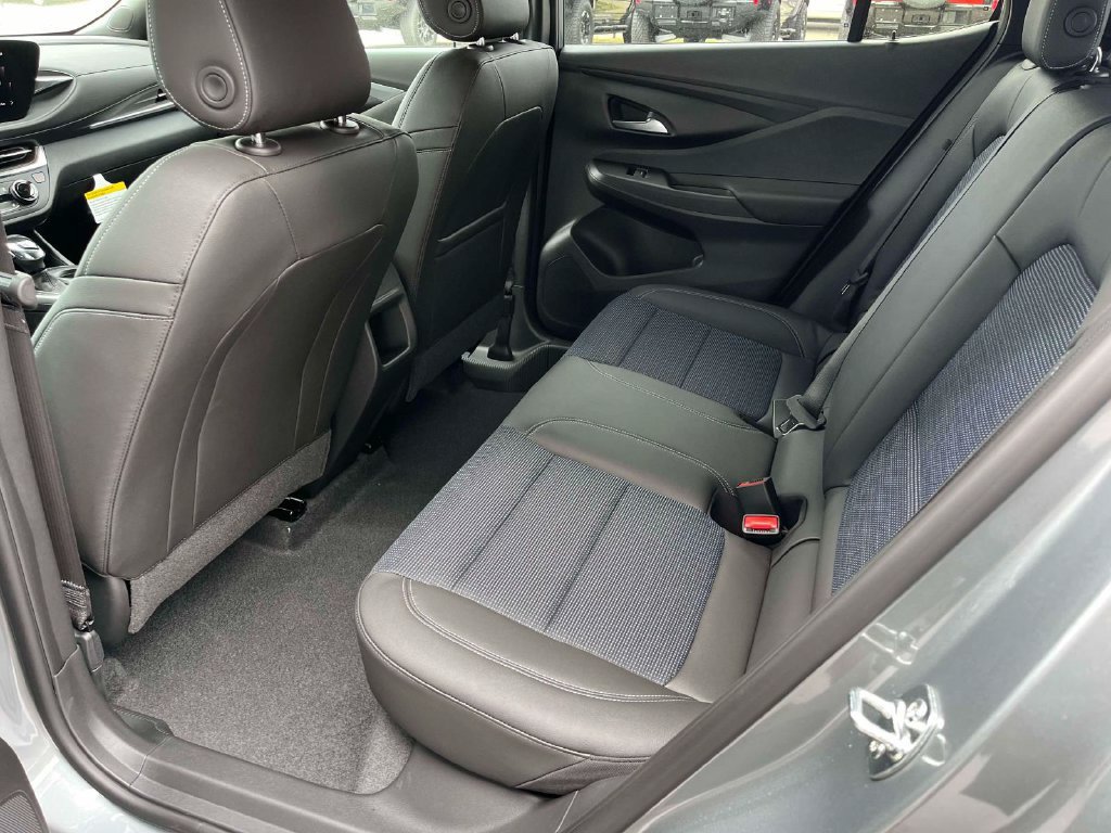 New 2026 Buick Envista Preferred w/ Convenience I Package FWD image 16