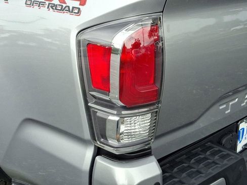 Used 2023 Toyota Tacoma TRD Off-Road w/ Technology Package image 29