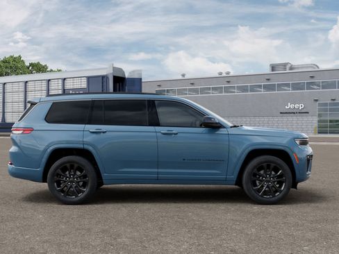 New 2026 Jeep Grand Cherokee L Limited AWD/4WD image 21