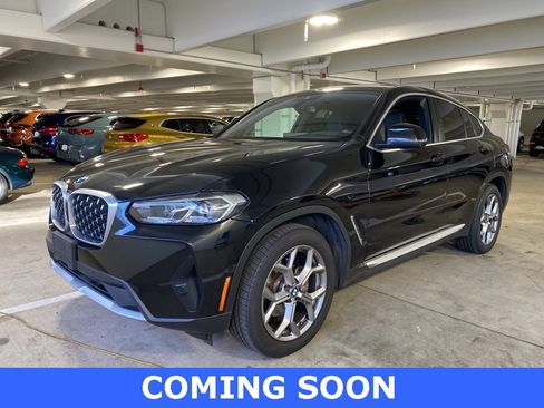Used 2024 BMW X4 xDrive30i w/ Parking Assistance Package image 1