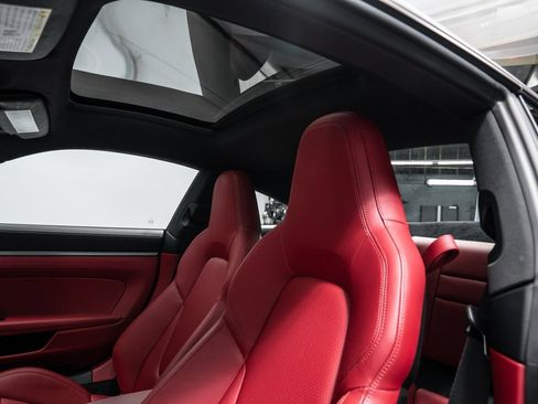 Used 2024 Porsche 911 Carrera S image 60