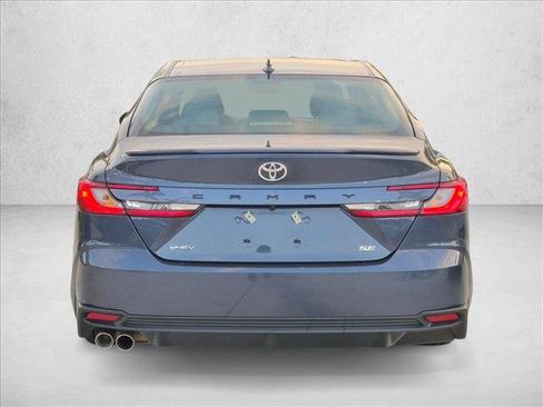 Used 2026 Toyota Camry SE w/ Convenience Package FWD image 6