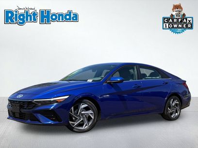 Used 2025 Hyundai Elantra SEL