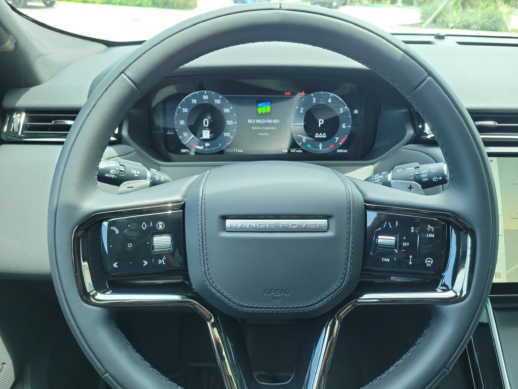 New 2026 Land Rover Range Rover Velar S AWD/4WD image 29