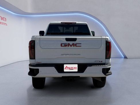 Certified 2025 GMC Sierra 2500 AT4 w/ AT4 Premium Plus Package AWD/4WD image 4