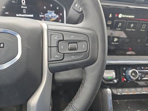 Used 2025 GMC Sierra 3500 Denali image 17