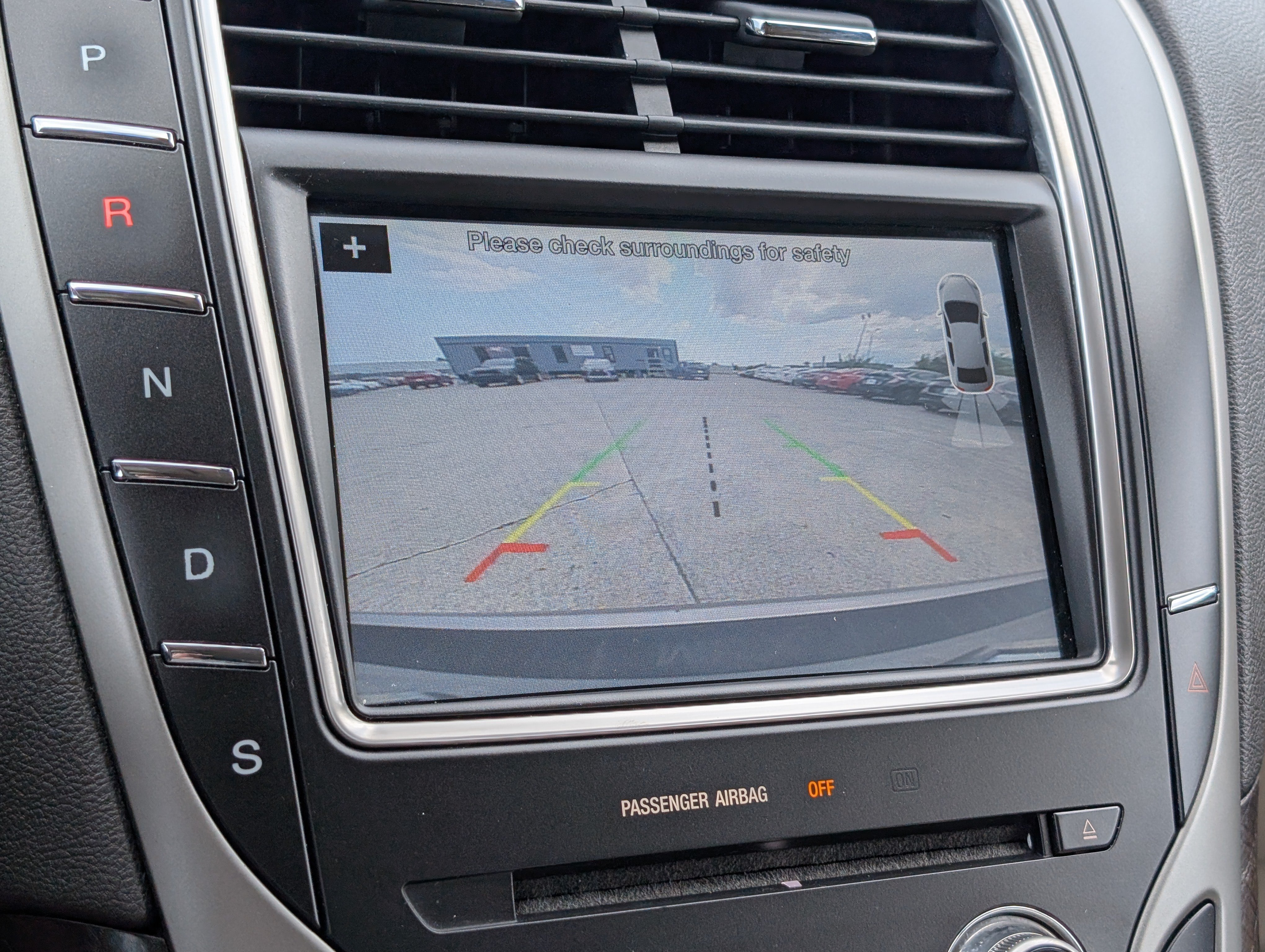 Used 2016 Lincoln MKX Reserve w/ Climate Package FWD image 18