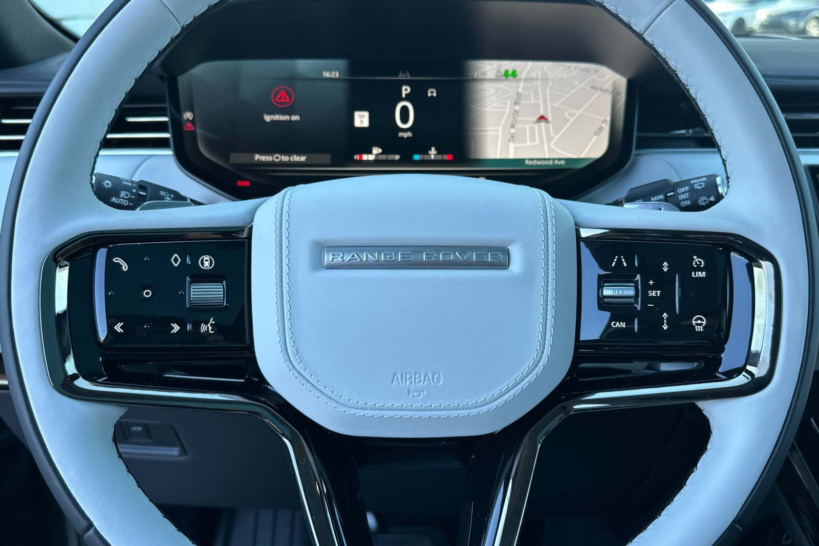 New 2027 Land Rover Range Rover Sport Dynamic SE AWD/4WD image 24