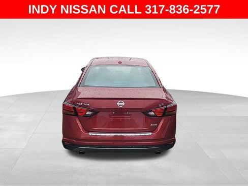 Used 2021 Nissan Altima 2.5 SR w/ SR Premium Package image 5