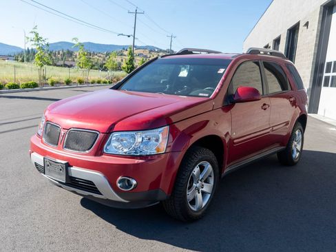 Used 2006 Pontiac Torrent 2WD w/ Preferred Package image 3
