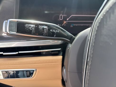 New 2025 Cadillac Escalade IQ Luxury 2 AWD/4WD image 35