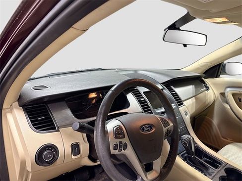 Used 2019 Ford Taurus SEL w/ Equipment Group 201A image 11