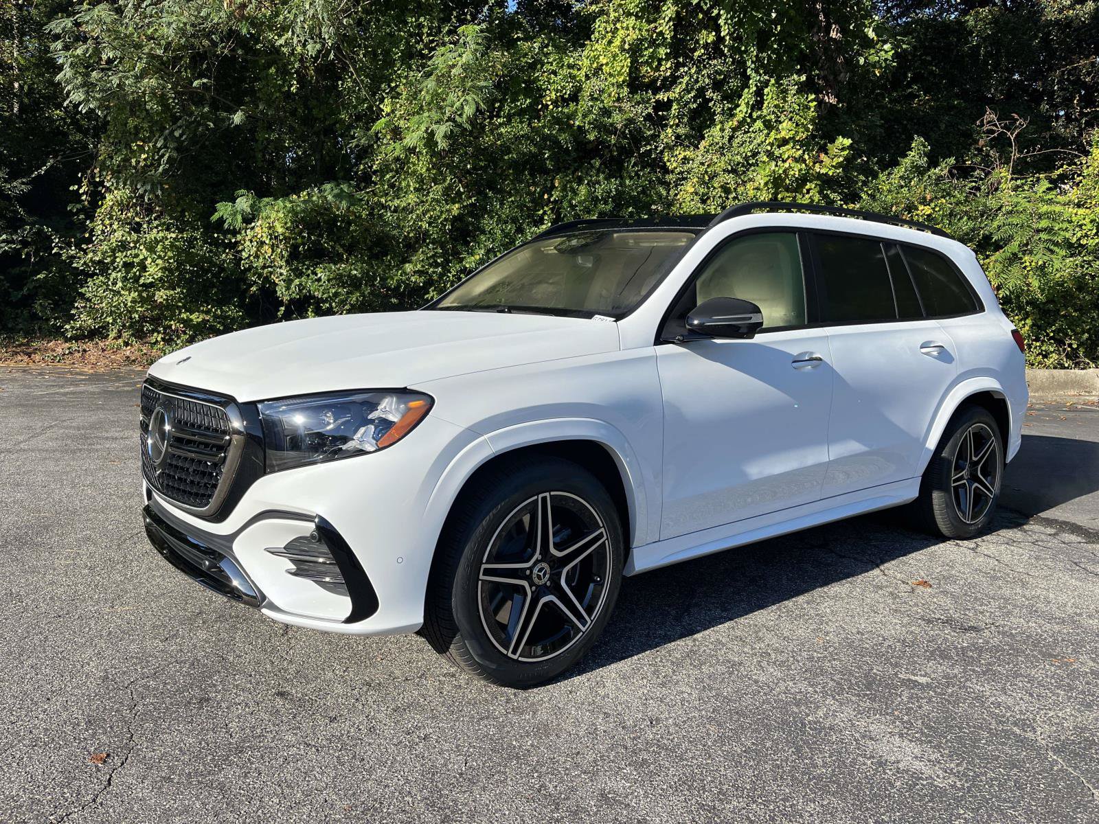 New 2027 Mercedes-Benz GLS 450 4MATIC image 3