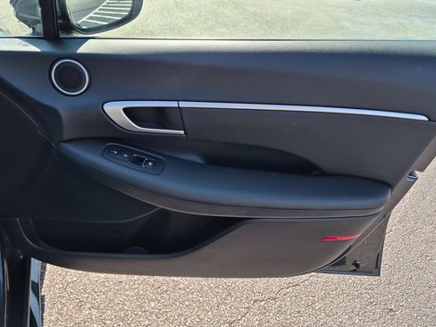 Used 2025 Hyundai Sonata SEL FWD image 32