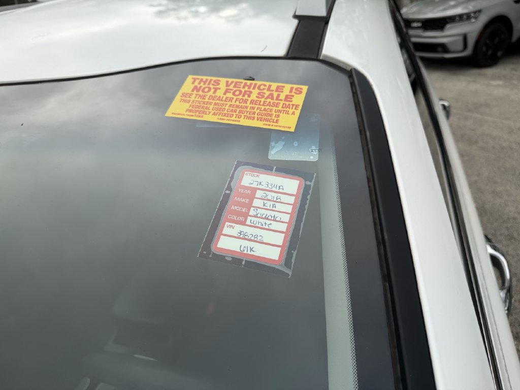 Used 2018 Kia Sorento FWD image 10