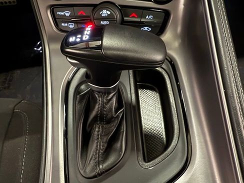 Used 2023 Dodge Challenger R/T w/ Blacktop Package image 28