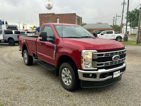 Used 2024 Ford F250 XLT AWD/4WD image 5