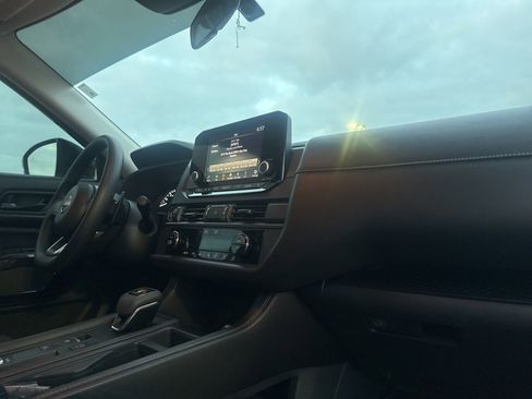 Certified 2024 Nissan Pathfinder S w/ Cargo Package image 28