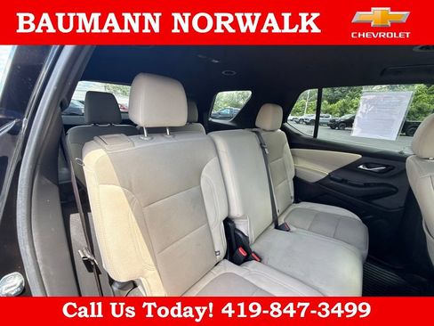 Used 2023 Chevrolet Traverse LS w/ Safety Package FWD image 40