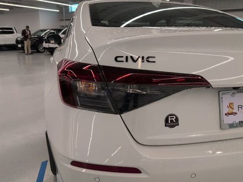 Used 2026 Honda Civic Sport Touring image 32